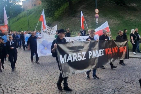 Przez Kraków przeszedł IV Czarny Marsz Wołyński